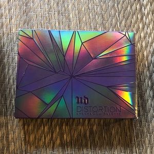urban decay distortion palette